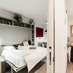 Gaia's - The House Of Travelers Apartment