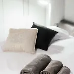 Gaia's - The House Of Travelers Apartment