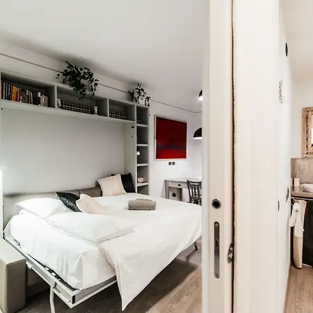 Gaia's - The House Of Travelers Appartement