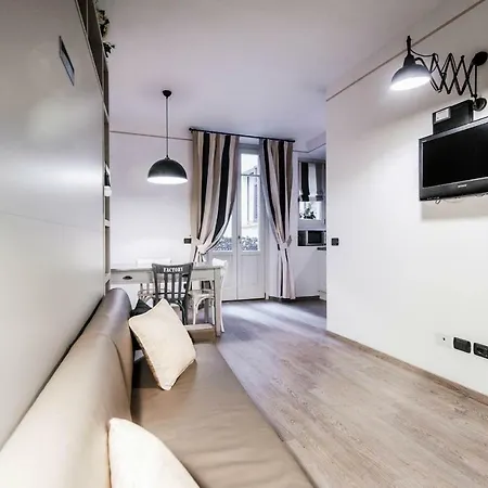 Gaia's - The House Of Travelers Côme